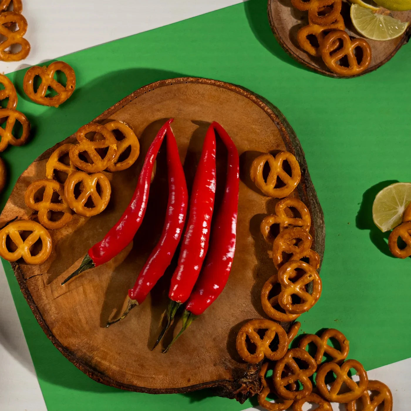 Abu Auf Pretzels with lemon and chili Flavor (30g)